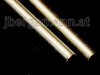 Bild DSCF0042-Gewindestangen-schneiden-400x300x_36u.jpg Regal aus Aluminium und Holz Gewindestangen